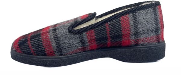 Chausson POITOU Homme Et Femme Rouge vue latérale